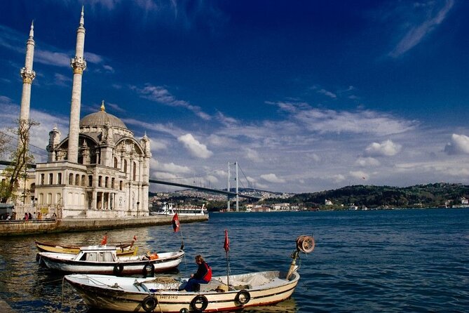 Sunset Cruise with Stop along Asia: Discover Istanbul's Bosphorus - Sailing between two continents