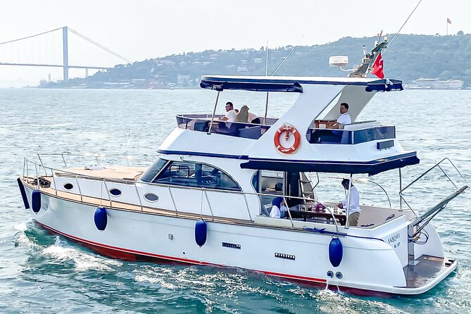 Sunset / Noon Bosphorus Cruise by Private Yacht - Maiden’s Tower and the crossing toward the old city