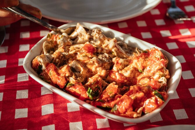 The Award-Winning PRIVATE Food Tour of Istanbul: The 10 Tastings - Who should book this Istanbul food experience?