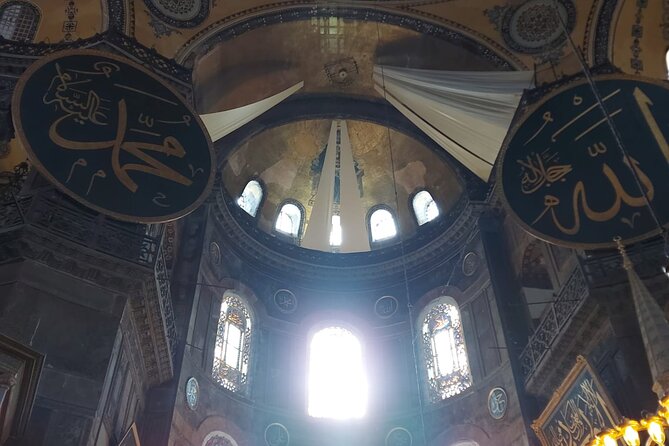 The Must See Old City Tour in Istanbul - The Hippodrome’s obelisks and Serpent Column