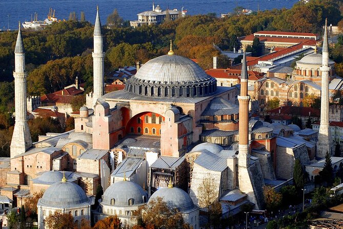 TOP CHOICE: Istanbul City Highlights Tour WITH ENTRY TICKET - Walking, clothing, and the pace you should expect