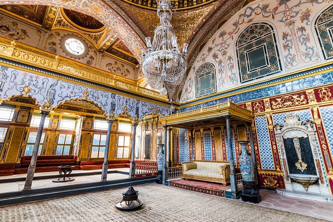 Topkapi Palace and Harem Guided tour with Skip-the-Line Tickets - Key points to know before booking