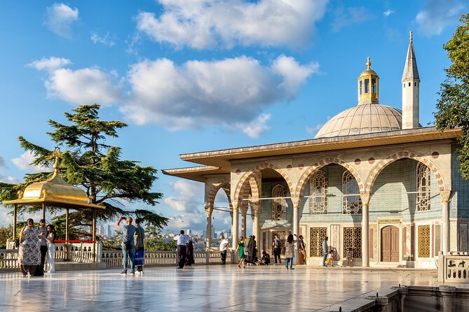 Topkapi Palace and Harem Guided tour with Skip-the-Line Tickets - Skip-the-line entry and the $120.98 price