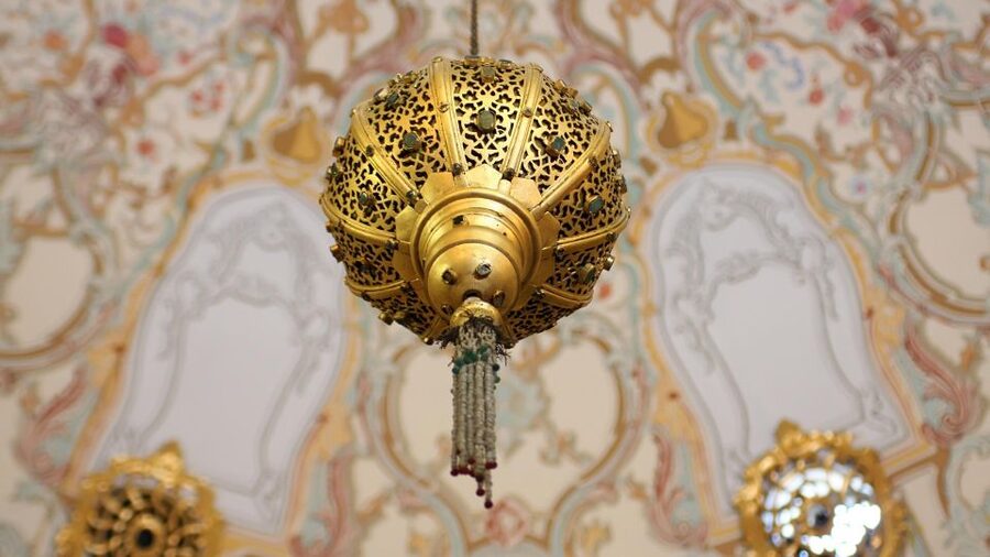 Topkapi Palace Tour: Scenes of the Ottoman Empire - The Harem, where private power took shape