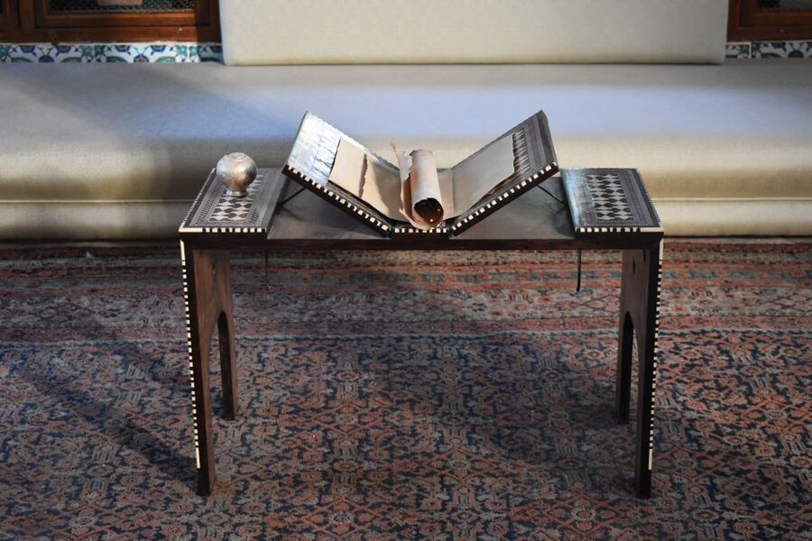 Topkapi Palace Tour: Scenes of the Ottoman Empire - Walking, comfort, and practical limits