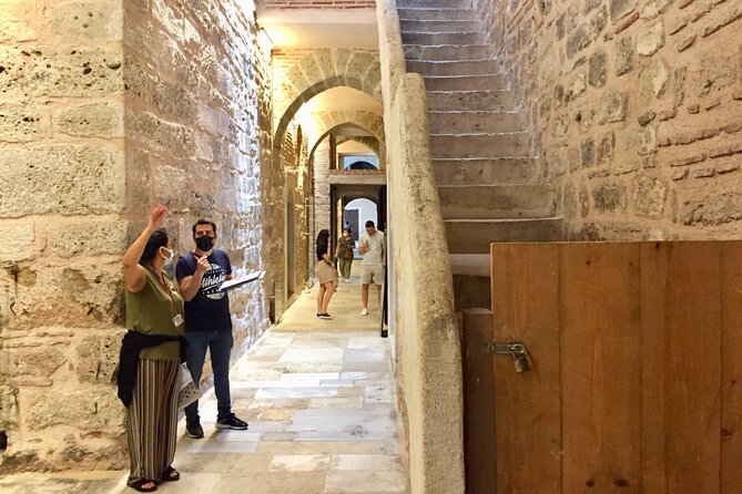 Topkapı Palace with Harem & Blue Mosque Guided Tour - Topkapı Palace: where the tour earns its keep