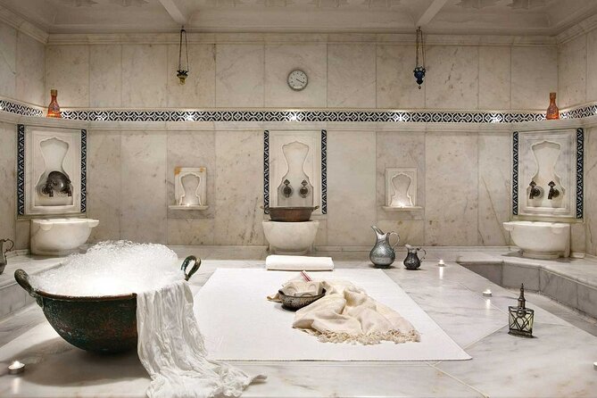 Traditional Turkish Bath, Massage, Face Mask, Peeling in Istanbul - The hammam room and traditional washing
