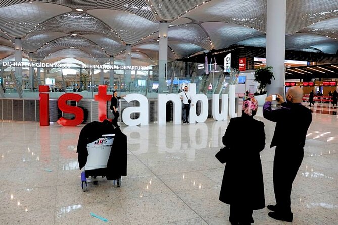 Trusted Istanbul Airport Transfer to city center - Price and value at $41.15 per person