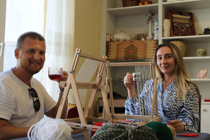 Turkish Carpet Rug Weaving Workshop (Halı Kilim Dokuma Atölyesi) - Atlas1948 and the nearby cultural setting