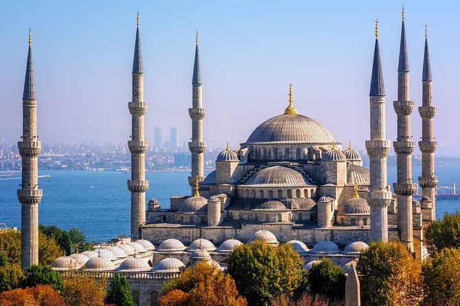 VIP Istanbul-Topkapi Palace Hagia Sophia Blue Mosque GrandBazaar - Key points at a glance