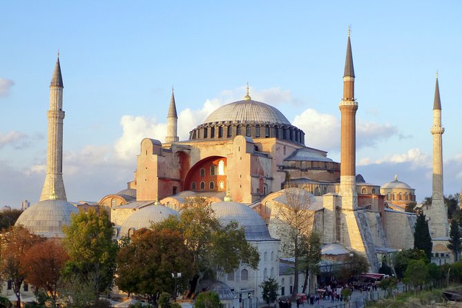 VIP Istanbul-Topkapi Palace Hagia Sophia Blue Mosque GrandBazaar - A full day in Istanbul’s historic center