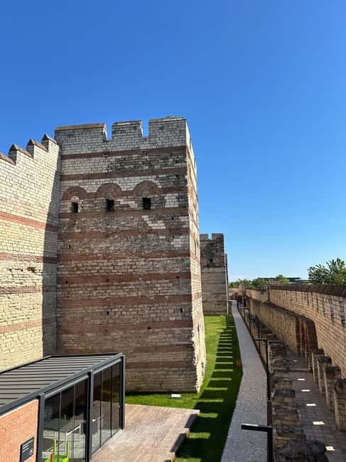 Walls of Contantinople and Blachernea Palace Tour - Walking and viewing the walls across the old city